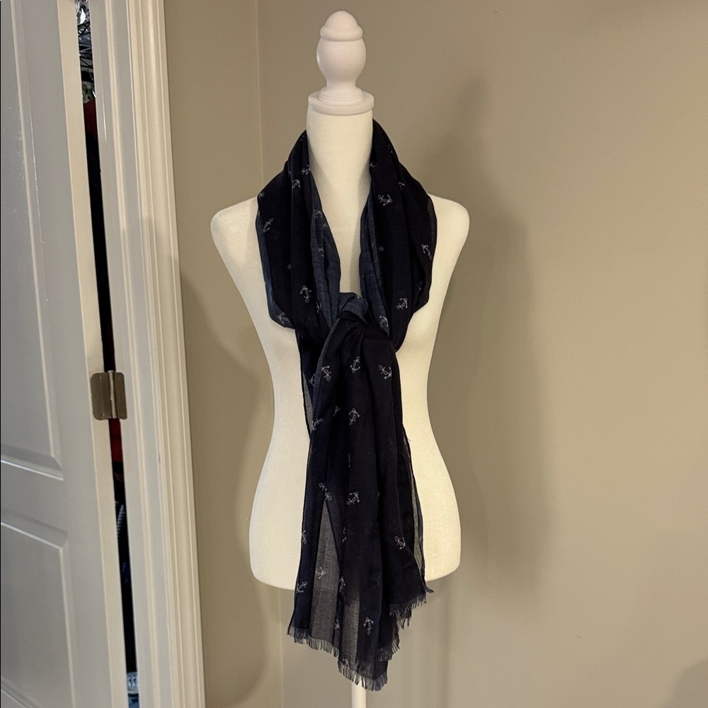 Elegant Navy Blue Scarf